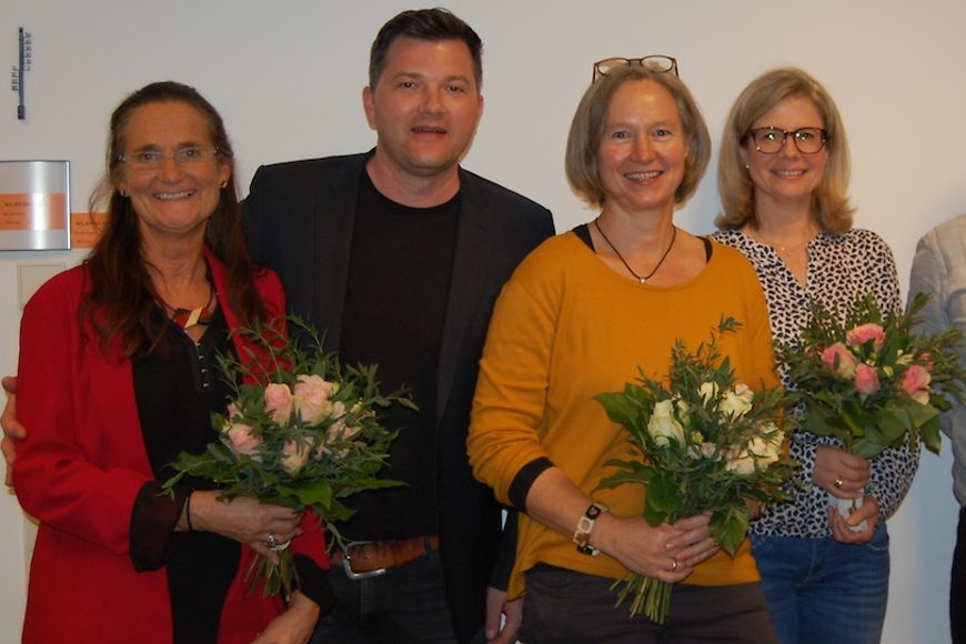 Gruppenfoto der Arbeitsgemeinschaft Familien in der Stadt Würzburg