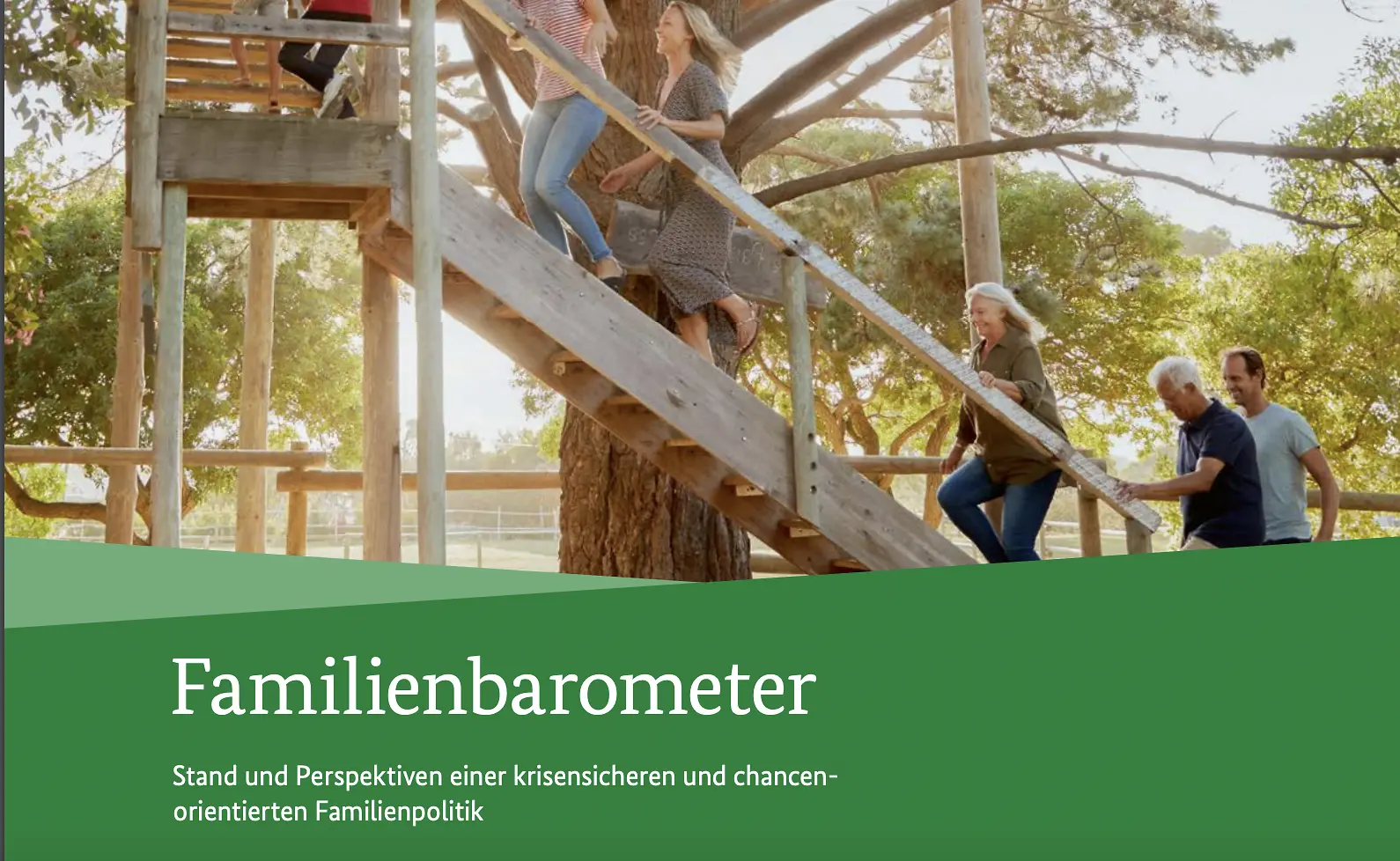 Menschen die auf ein Klettergerüst steigen, unten Schriftzug "Familienbarometer"
