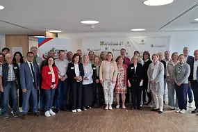 Gruppenfoto mit Teilnehmenden einer Veranstaltung des Bündnis für Familie Landkreis Pfaffenhofen